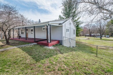 272 Pico Rd-4
