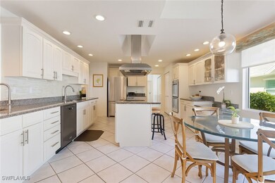 202 Edgemere Way S, Naples, FL 34105 - photo 4