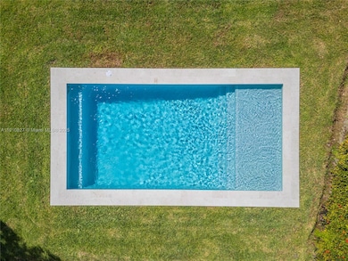 317 N 31st Ave, Hollywood, FL 33021 - photo 2