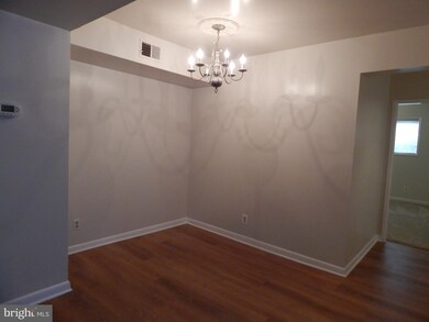 203 Skyhill Rd unit 6, Alexandria, VA 22314 - photo 3