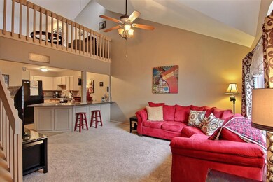 8937 Price Cir, Highland, IN 46322 - photo 2