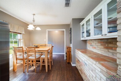 2802 Redbud St, Kilgore, TX 75662 - photo 3