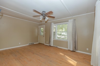 900 W 5th St, Spencer, IA 51301 - photo 5