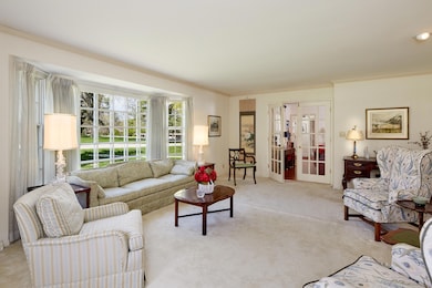 Large Bay Window