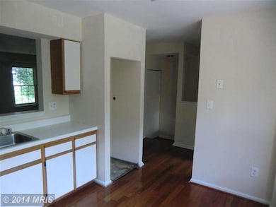 11335 Morning Gate Dr, Rockville, MD 20852 - photo 6