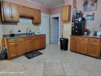 522 N Washington St, Wilkes Barre, PA 18705 - photo 6