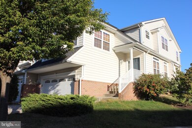 9712 Evening Bird Ln, Laurel, MD 20723 - photo 2