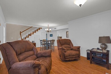 914 Pope Cir, McComb, MS 39648 - photo 5