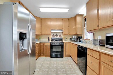 19830 Jefferson Blvd, Hagerstown, MD 21742 - photo 5