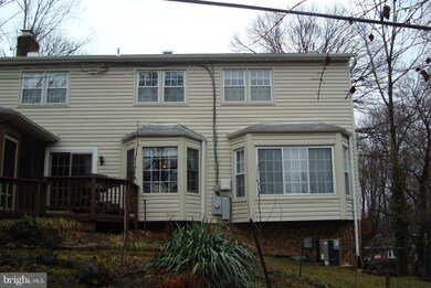2334 N Oak St, Falls Church, VA 22046 - photo 3