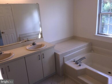 9 Claver Hill Way, Mount Laurel, NJ 08054 - photo 7