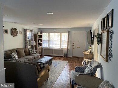 740 Willow St, Southampton, PA 18966 - photo 5