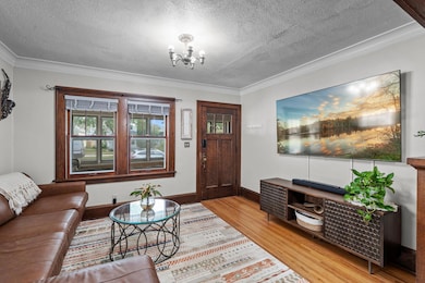 1263 Charles Ave, Saint Paul, MN 55104 - photo 4