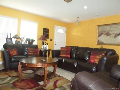 1136 Hunter St unit 123, Statesville, NC 28677 - photo 4