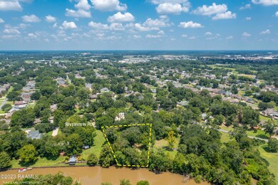 100BlkRiverview-4a