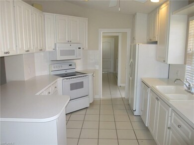Light and bright kitchen