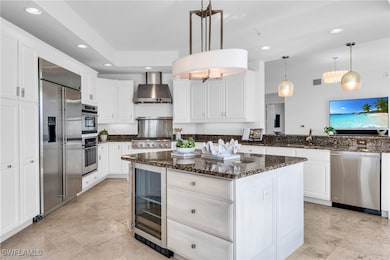 9235 Gulf Shore Dr unit PH01, Naples, FL 34108 - photo 6