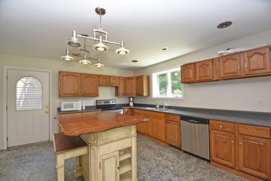 4 Fairway Dr, Shirley, MA 01464 - photo 6