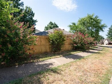 1307 W 112th Place S, Jenks, OK 74037 - photo 7