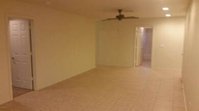 2929 E Mobile Living Room 2