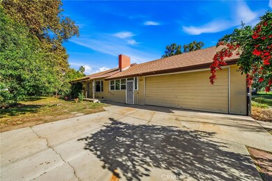 26850 Columbia St, Hemet, CA 92544 - photo 2