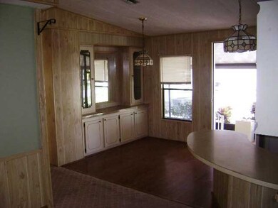 811 Hyacinth Cir, Sebastian, FL 32976 - photo 6