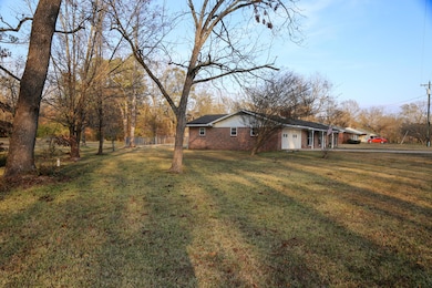 67 Lone Oak Cir, West Point, MS 39773 - photo 4