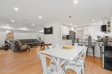 7-web-or-mls-75-coolidge-ave-unit-1