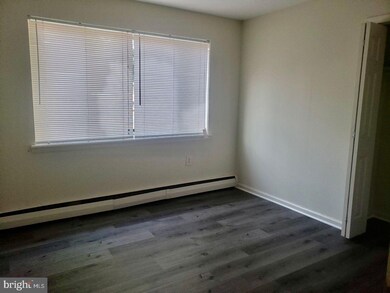 2314 Glendale Terrace unit 1B, Alexandria, VA 22303 - photo 3