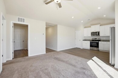 907 Morien St, Richburg, SC 29729 - photo 6