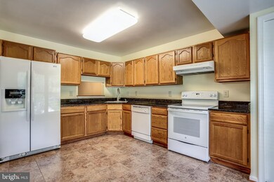 5962 Cedar Fern Ct, Columbia, MD 21044 - photo 4