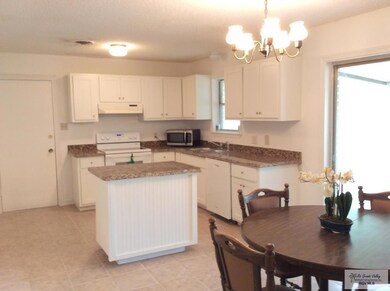 606 W 12th St, Weslaco, TX 78596 - photo 4