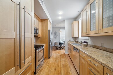 3319 Charleston St, Houston, TX 77021 - photo 7