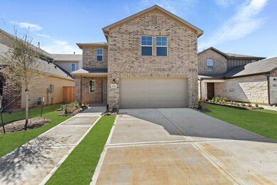 4546 Pinehurst Trace Dr, Pinehurst, TX 77362 - photo 2