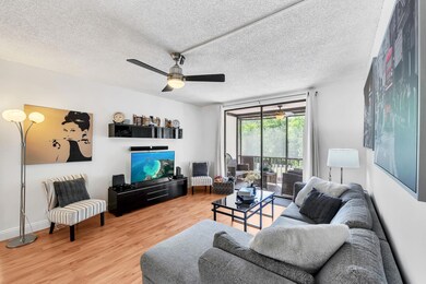 3730 Inverrary Dr unit 3V, Lauderhill, FL 33319 - photo 4