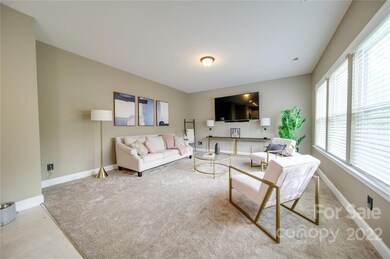 1684 Beleek Ridge Ln, Clover, SC 29710 - photo 3