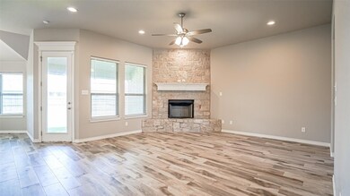 3304 Arrow Creek Dr, Granbury, TX 76049 - photo 3