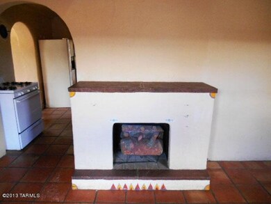 022-197898-Fireplace