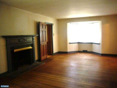 6161 Parkside Rd, Flourtown, PA 19031 - photo 4