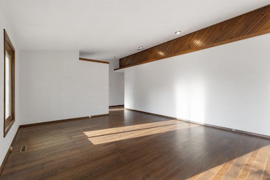 7-web-or-mls-DSC02970