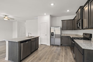 421 Watson Ct, Venus, TX 76084 - photo 2