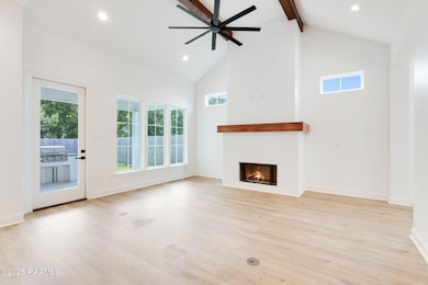 7-web-or-mls-112 Cape Town Ave-9