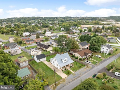 453 Zea St, Strasburg, VA 22657 - photo 6