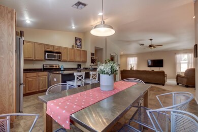 4181 E Sundance Ave-12