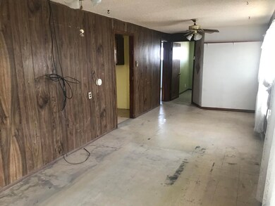 735 Hilton Ave, El Paso, TX 79907 - photo 5