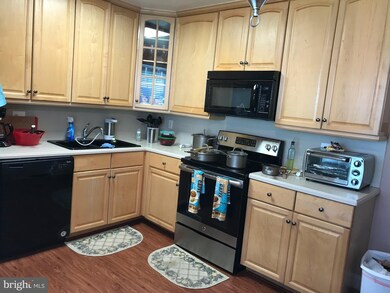 7509 Clemson Ct unit 71, Manassas, VA 20109 - photo 3