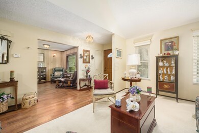P6203 Roxburgh Ct -028