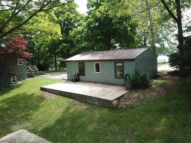 9668 N Hiawatha Ln, Syracuse, IN 46567 - photo 4