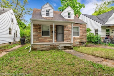 Front of Home/Street View