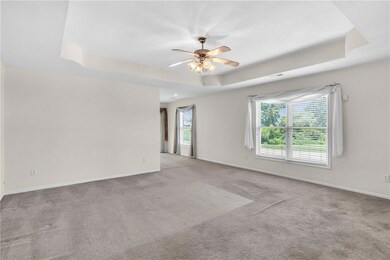 510 Galaxy Ln, Raymore, MO 64083 - photo 4